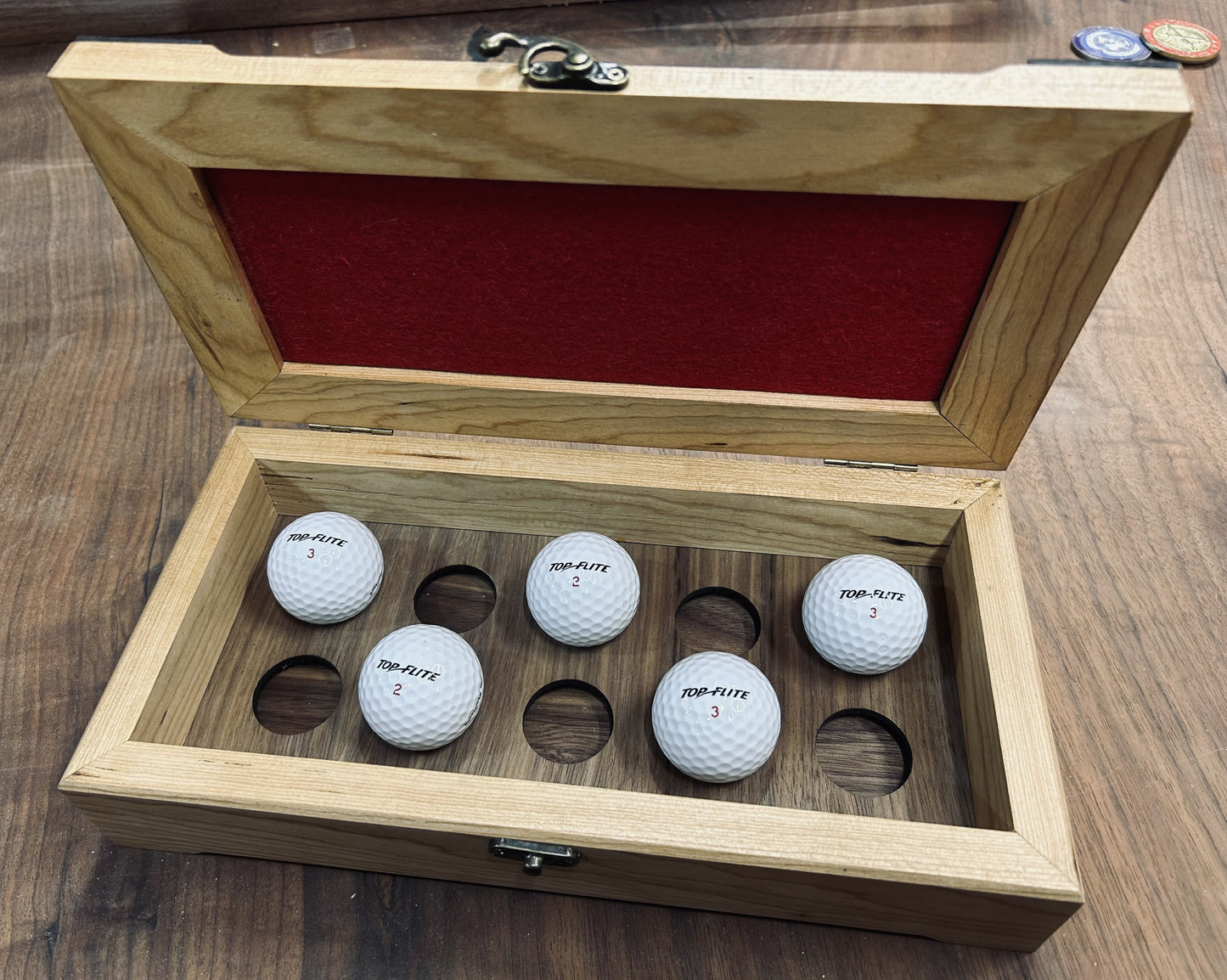 Golf balls box